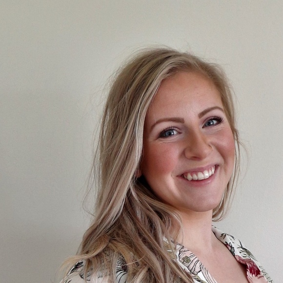 Meet your Posher, Victoria - Picture 1 of 1